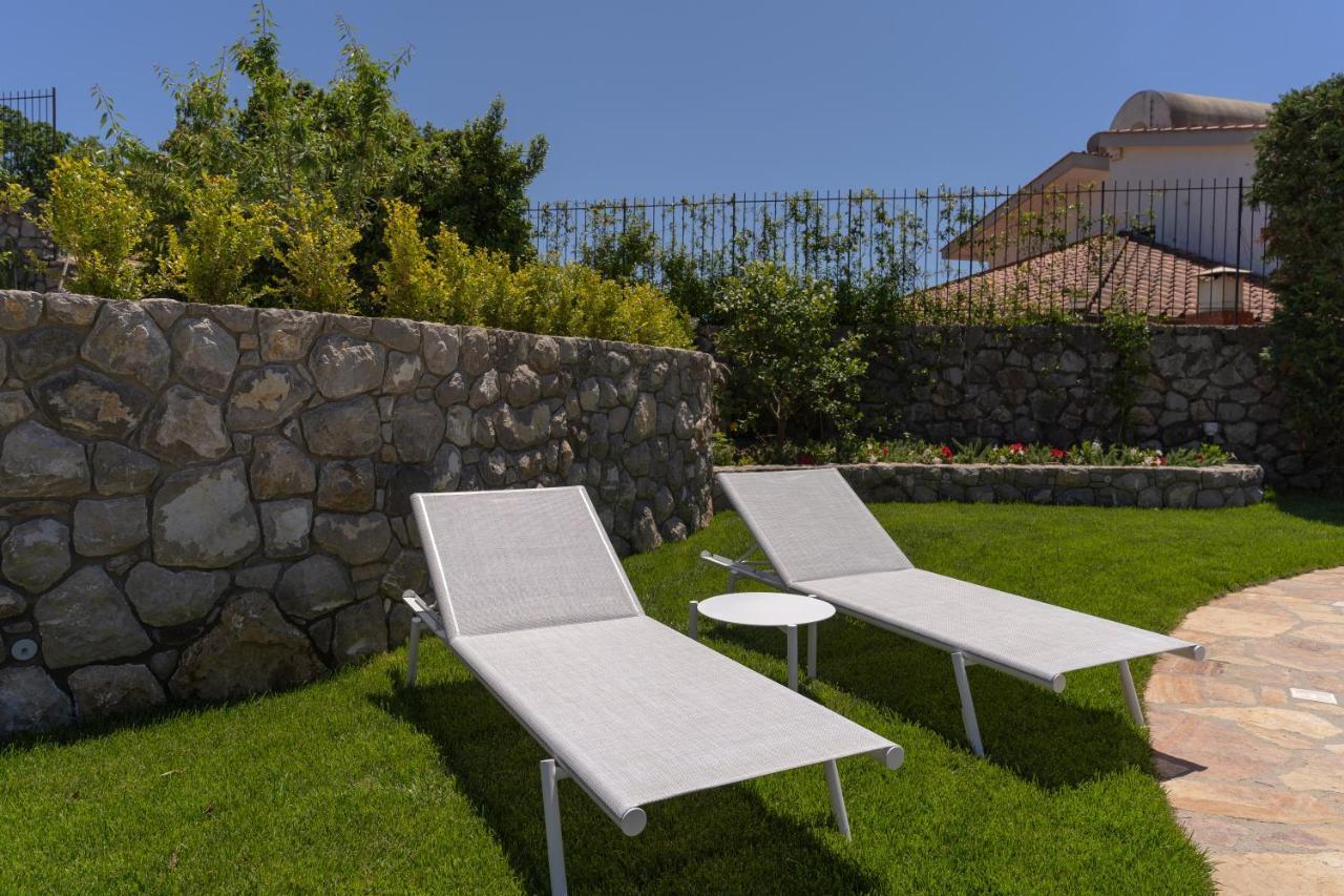Resort Ravenna Massa Lubrense Exteriör bild